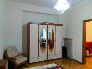 Апартаменты Apartment Samed Vurgun st. Баку Апартаменты-16