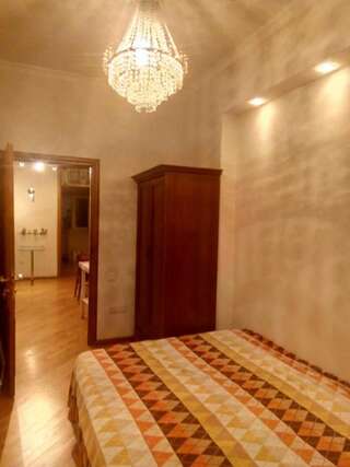 Апартаменты Apartment Samed Vurgun st. Баку Апартаменты-17