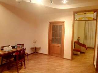 Апартаменты Apartment Samed Vurgun st. Баку Апартаменты-23