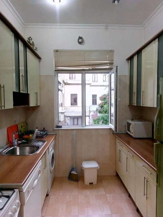 Апартаменты Apartment Samed Vurgun st. Баку-7